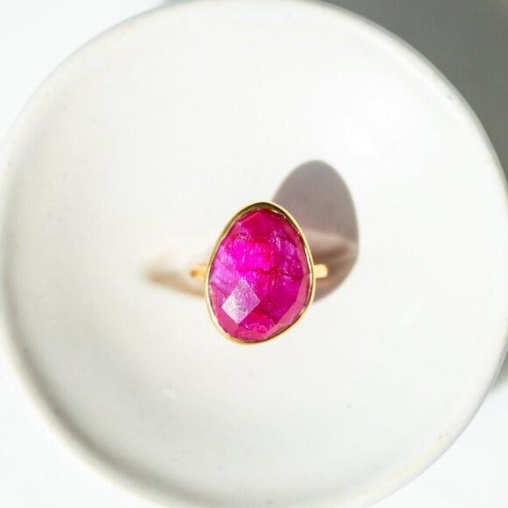 Gorgeous Statement Ring Ruby Gemstone Cocktail Ri… - image 2